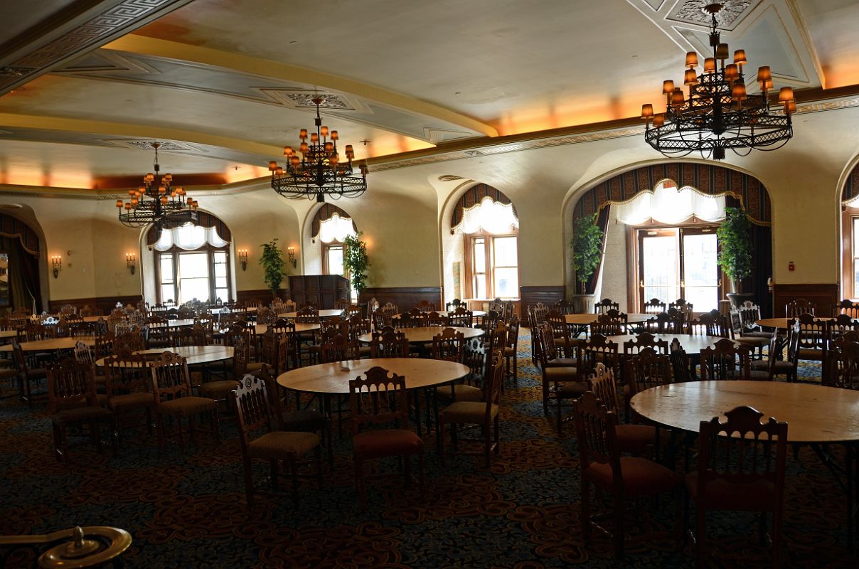 31 Banff Springs Hotel Mezzanine Level 2 Alberta Room